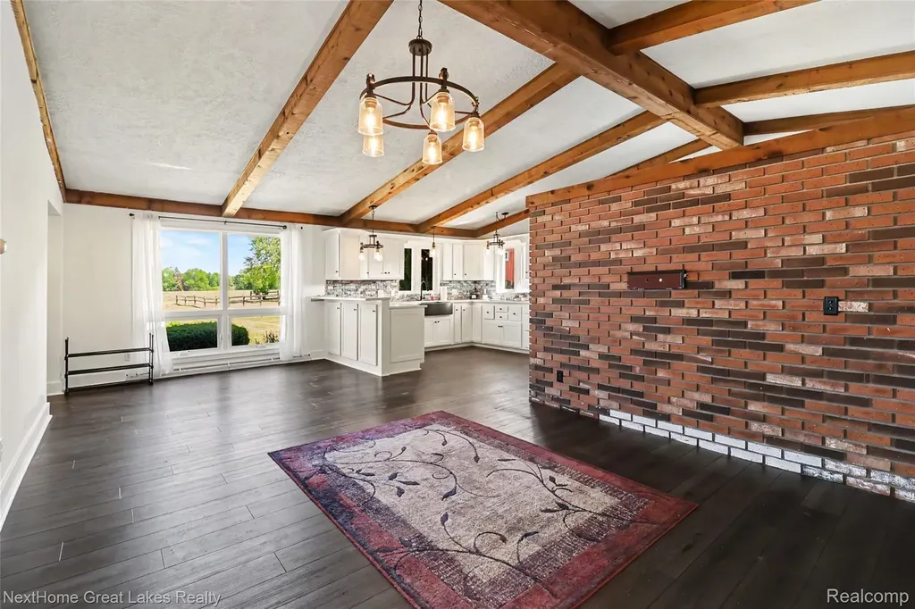 3631 W Chauvez Road Riverton Township MI 49431