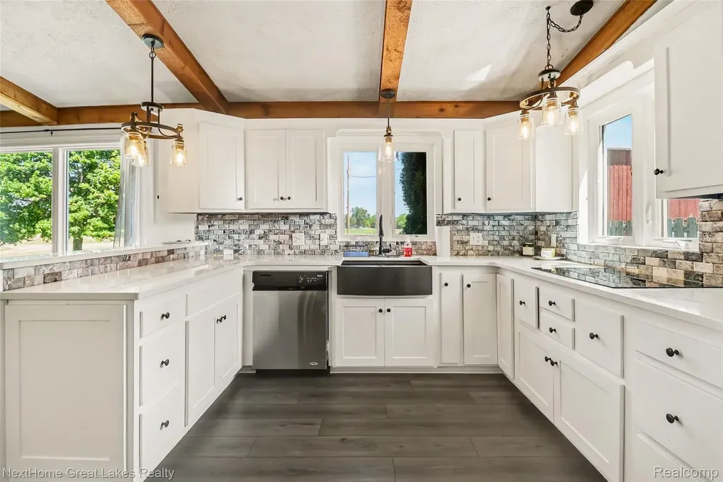 3631 W Chauvez Road Riverton Township MI 49431