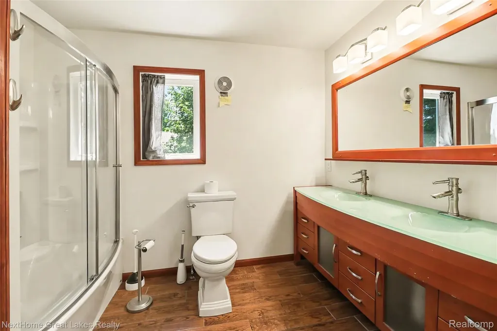 3631 W Chauvez Road Riverton Township MI 49431