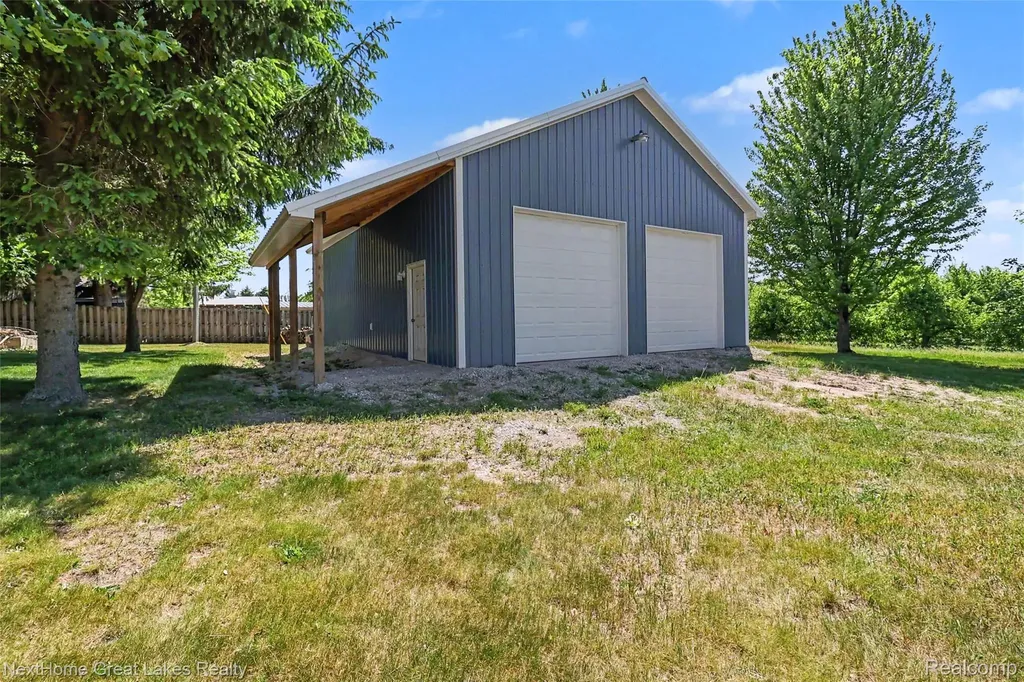 3631 W Chauvez Road Riverton Township MI 49431
