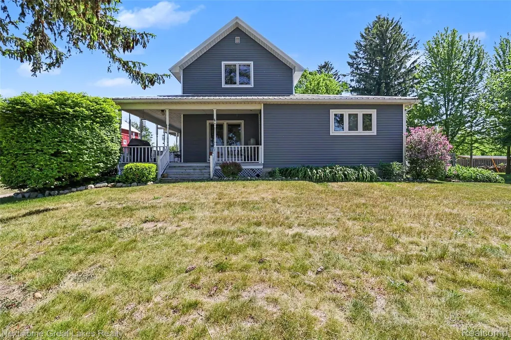 3631 W Chauvez Road Riverton Township MI 49431