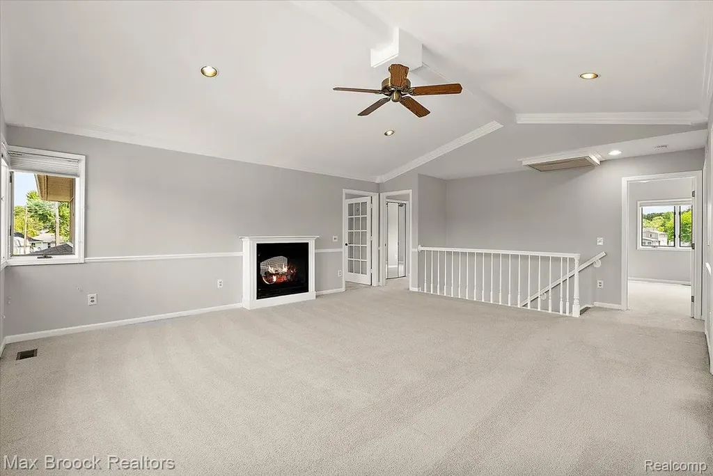 1317 Castlewood Drive White Lake Charter Township MI 48386