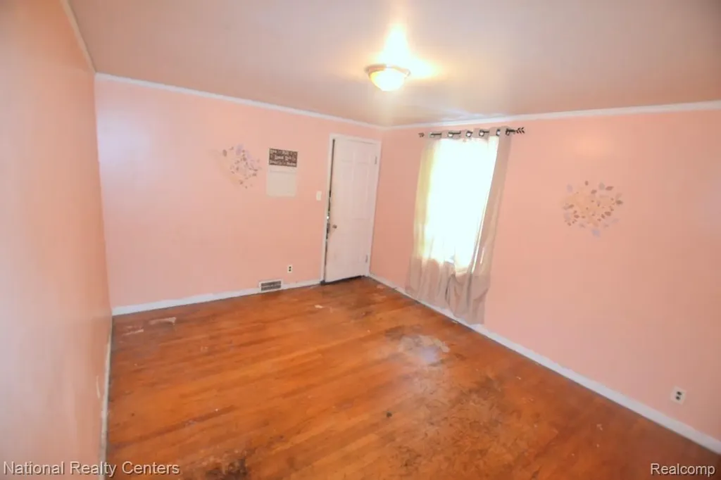 14812 Artesian Street Detroit City MI 48223