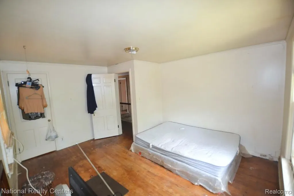 14812 Artesian Street Detroit City MI 48223