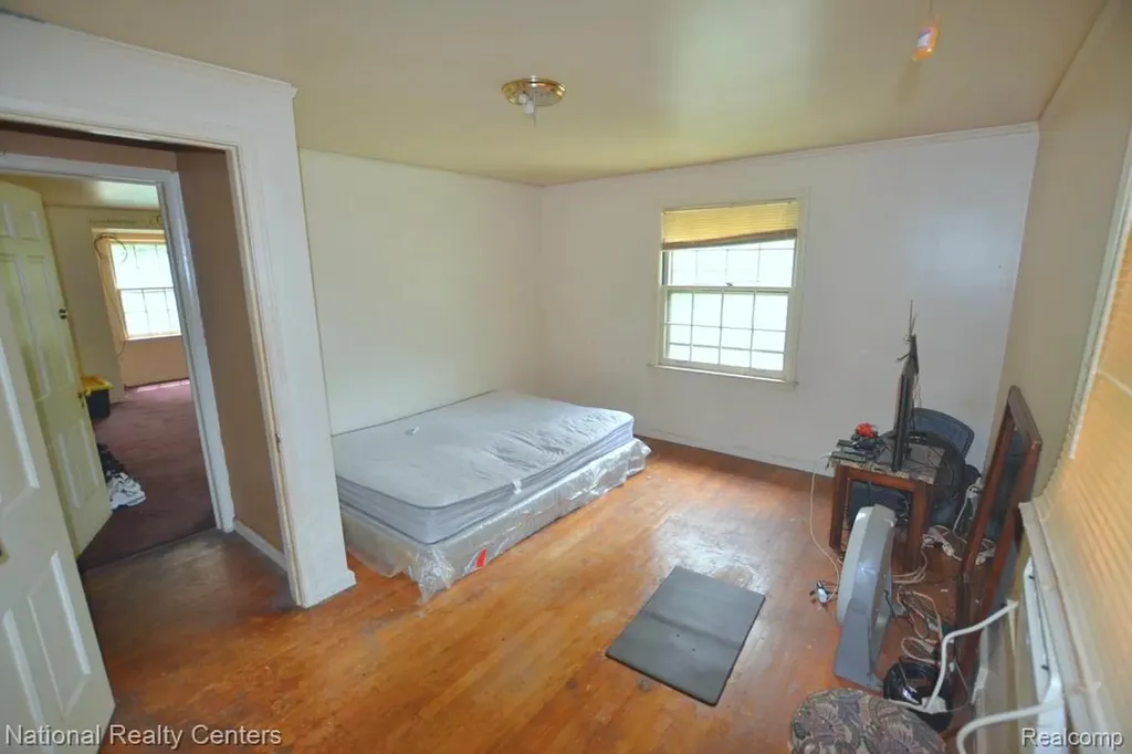 14812 Artesian Street Detroit City MI 48223
