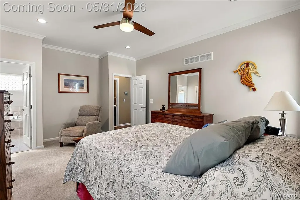 8533 Glen View Drive Hartland Township MI 48843