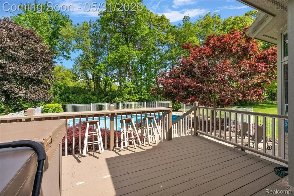 8533 Glen View Drive Hartland Township MI 48843