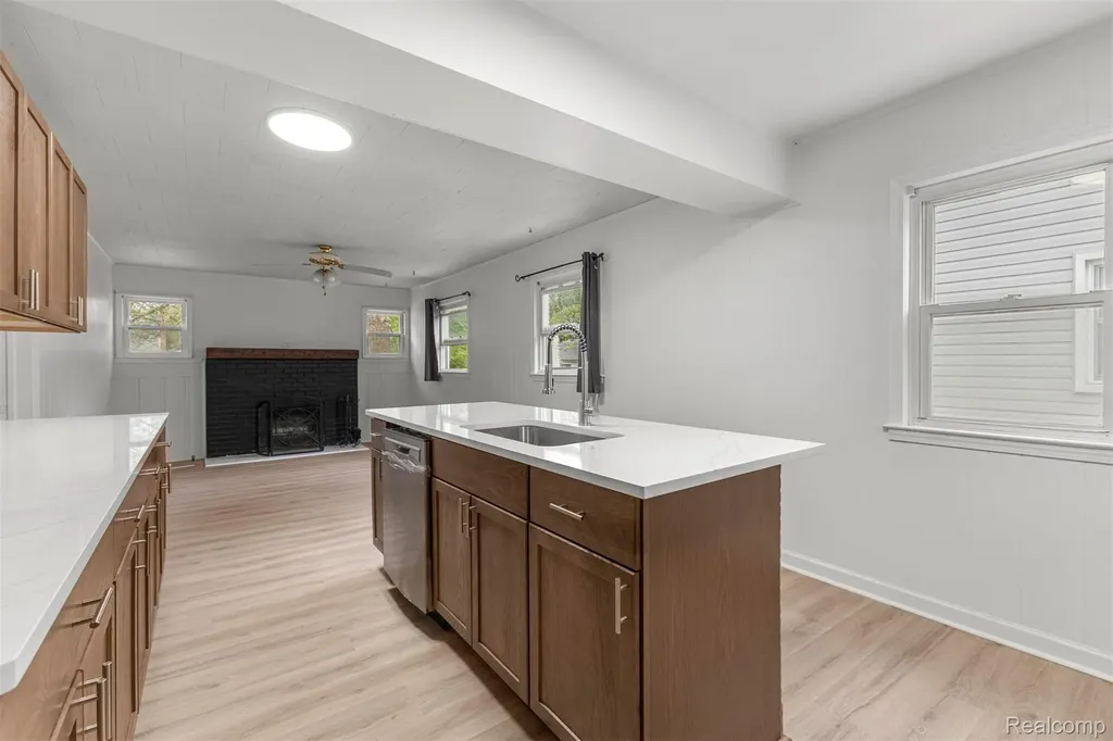 3360 Alice Street Dearborn City MI 48124