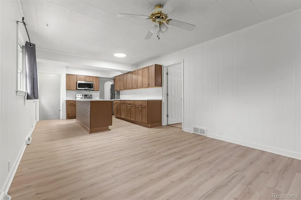 3360 Alice Street Dearborn City MI 48124