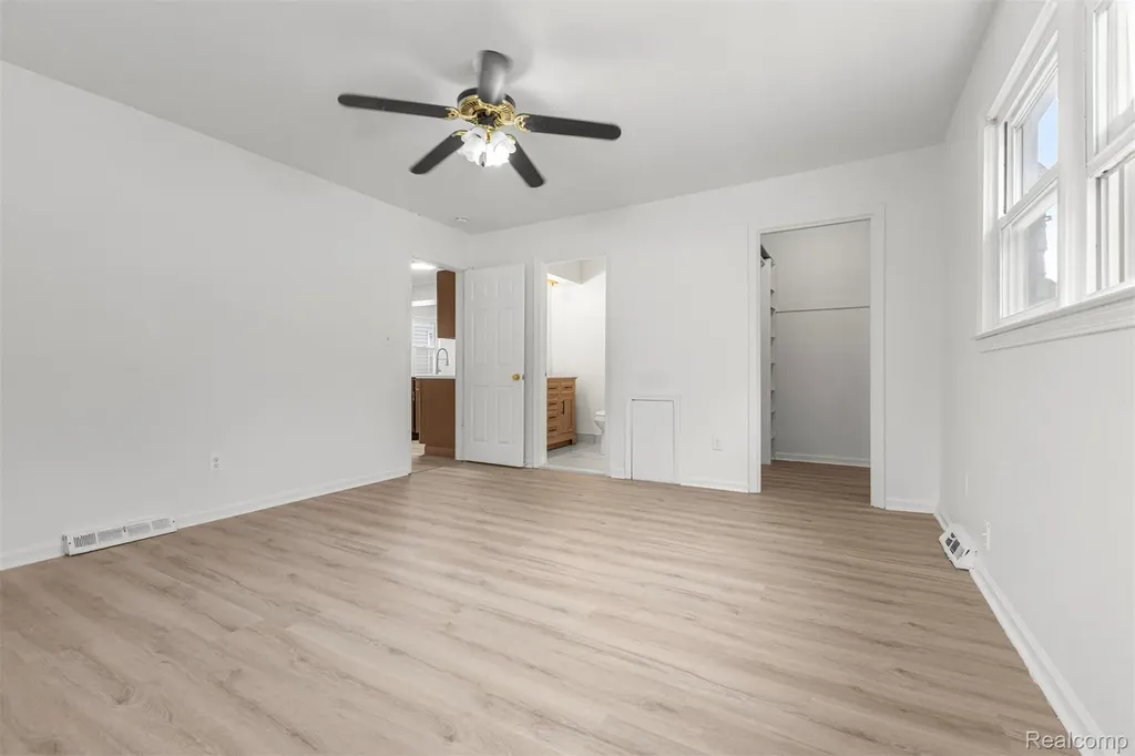 3360 Alice Street Dearborn City MI 48124