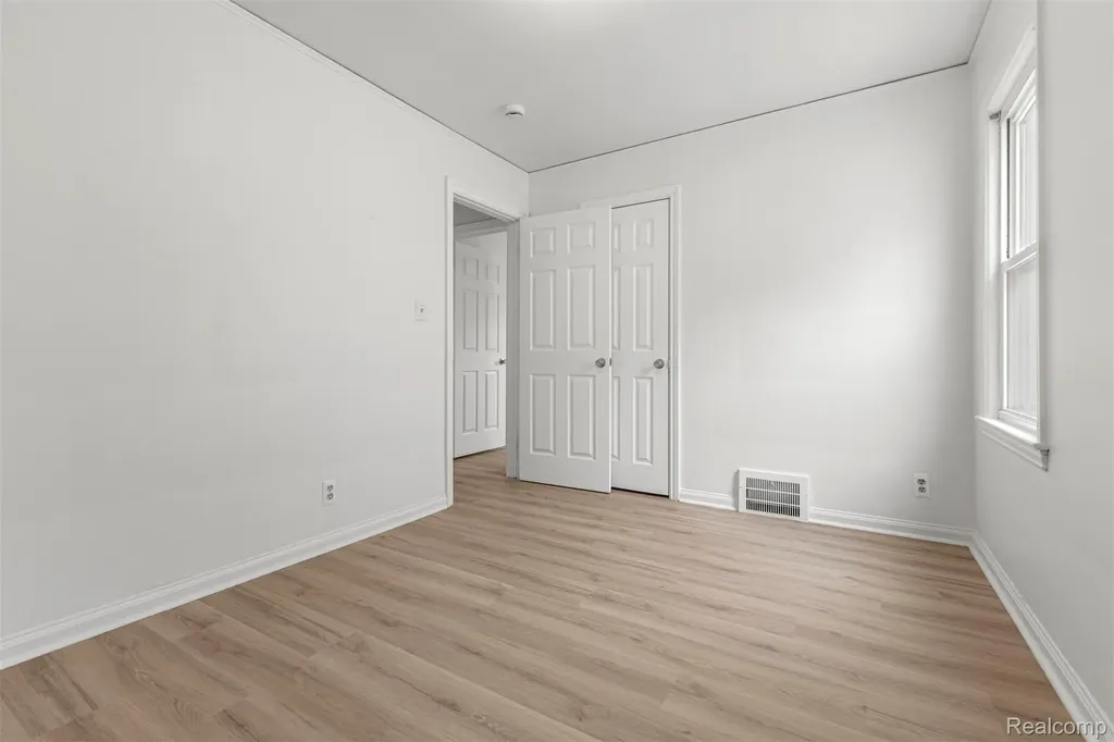3360 Alice Street Dearborn City MI 48124