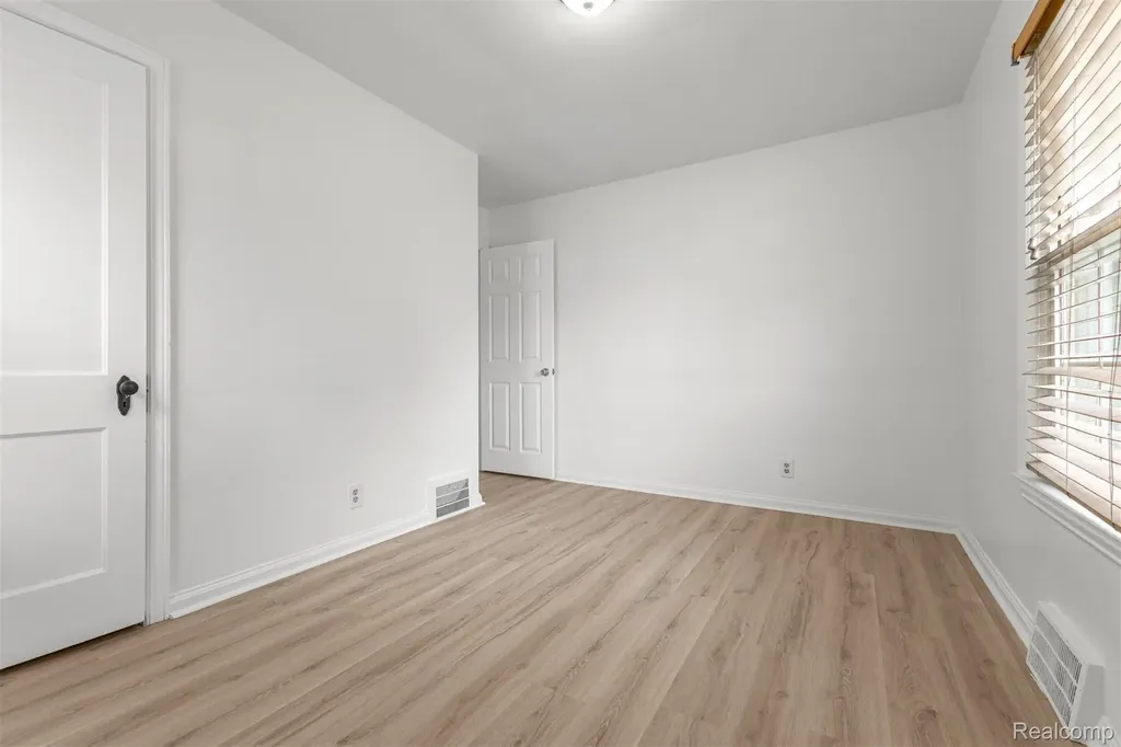 3360 Alice Street Dearborn City MI 48124