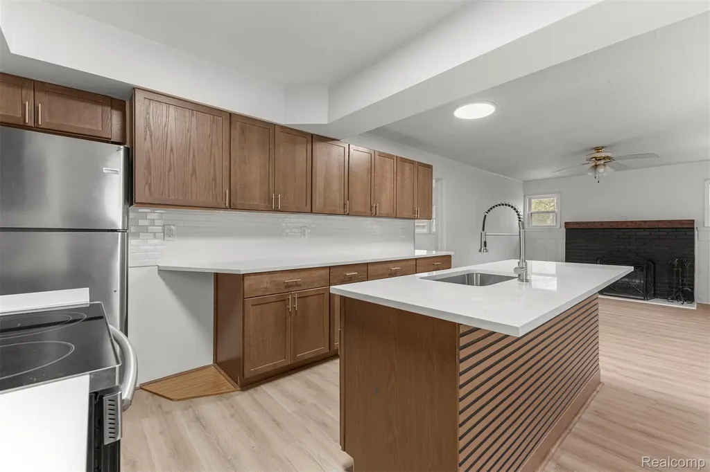 3360 Alice Street Dearborn City MI 48124