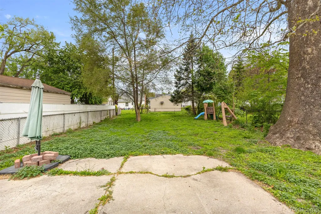 3360 Alice Street Dearborn City MI 48124