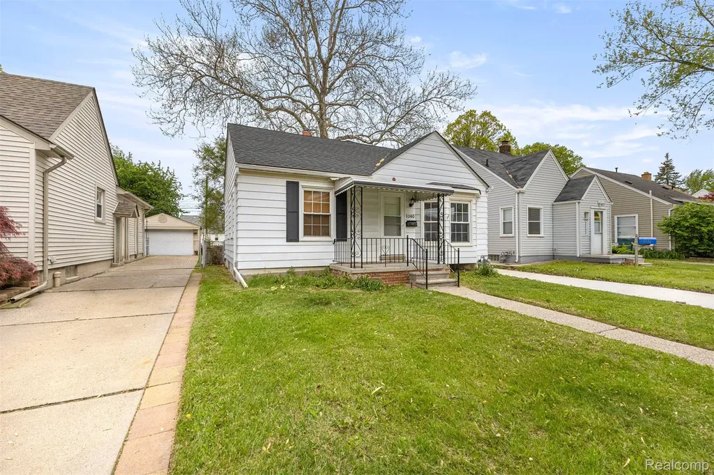 3360 Alice Street Dearborn City MI 48124