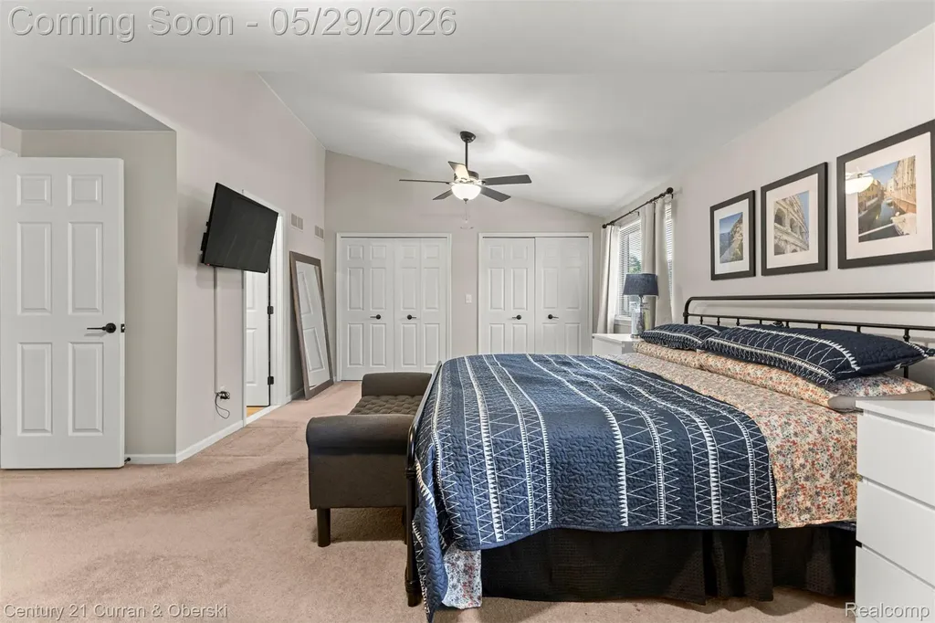 19 Parkplace N Allen Park City MI 48101