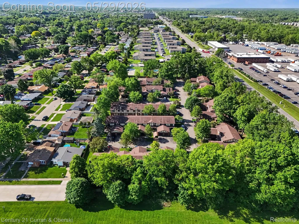 19 Parkplace N Allen Park City MI 48101