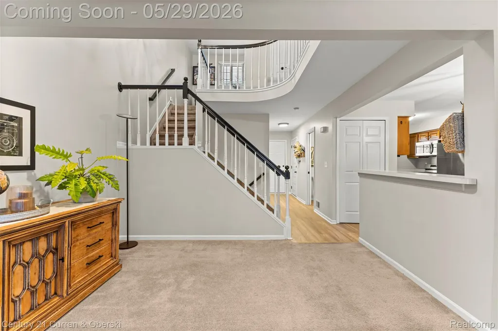 19 Parkplace N Allen Park City MI 48101