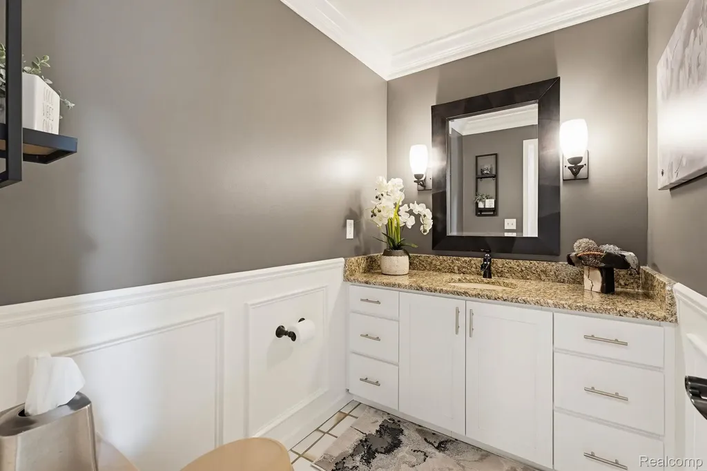 121 Grosse Pines Drive Rochester Hills City MI 48309