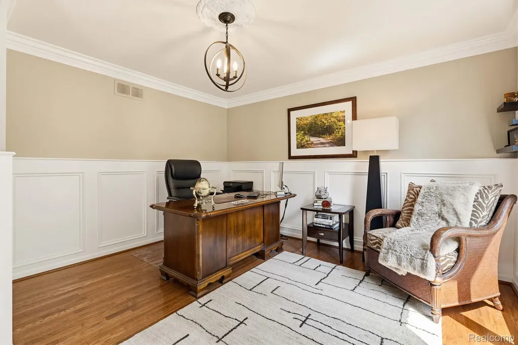 121 Grosse Pines Drive Rochester Hills City MI 48309