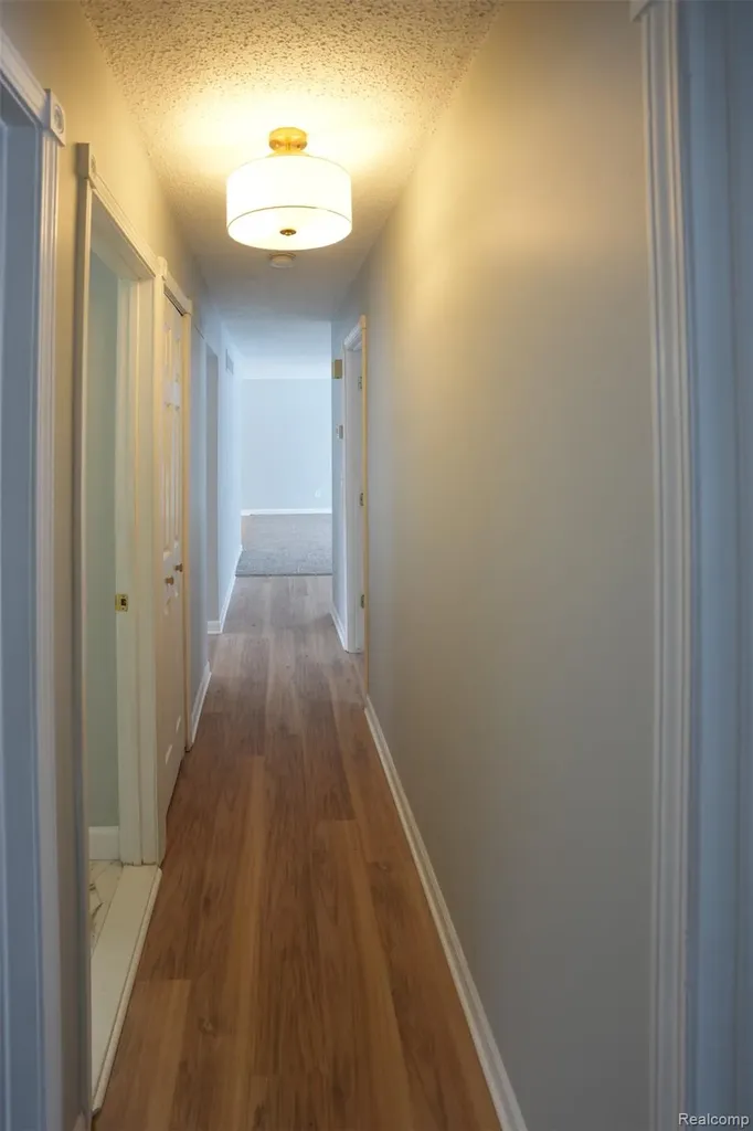 5783 Williamsburg Court Waterford Charter Township MI 48327