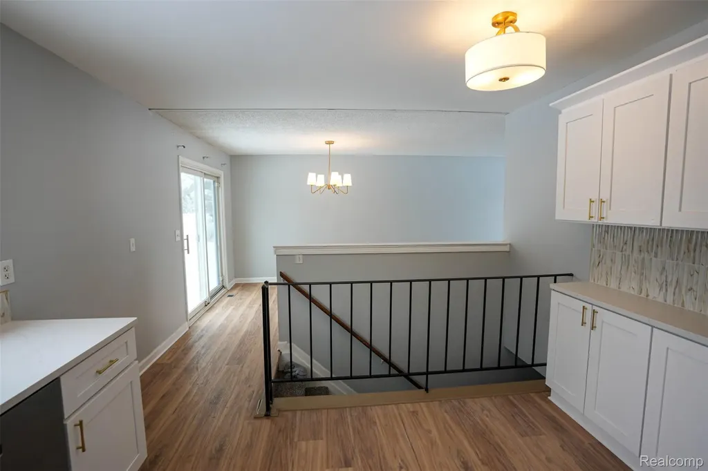 5783 Williamsburg Court Waterford Charter Township MI 48327