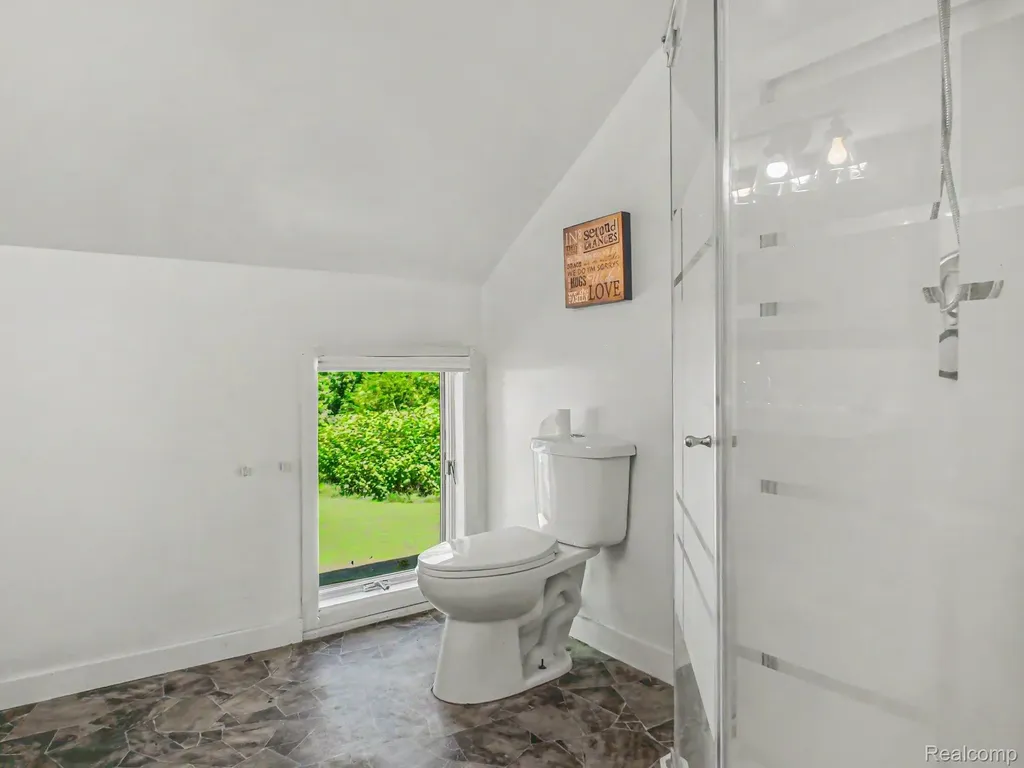 5272 W Frances Road Vienna Charter Township MI 48420