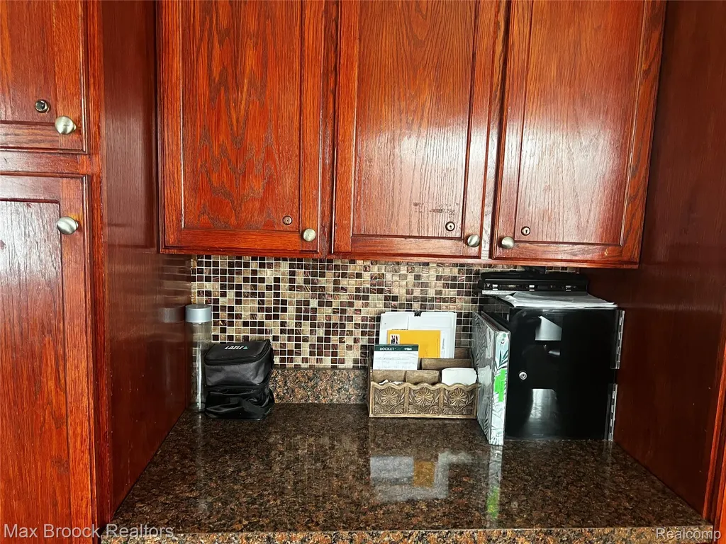 23866 Merrill Avenue Southfield City MI 48075