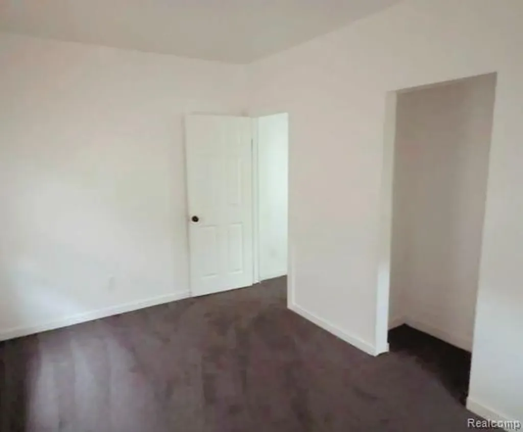 2281-2283 Blaine Street Detroit City MI 48206