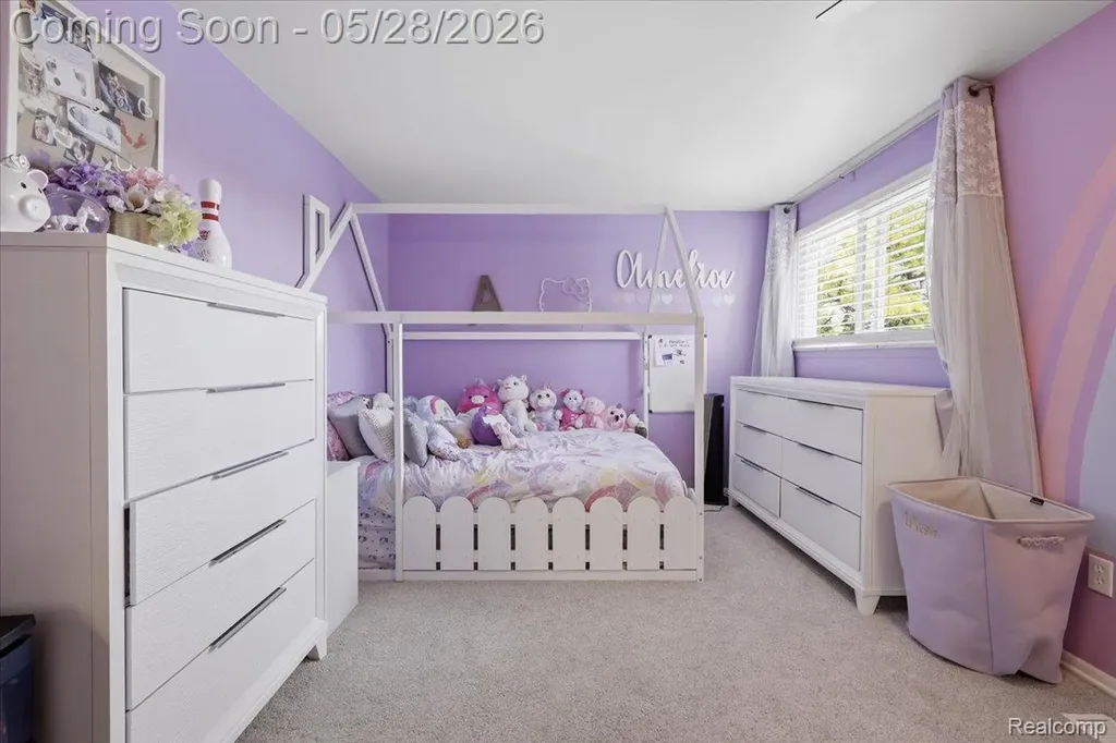 52448 Belle Arbor Shelby Charter Township MI 48316