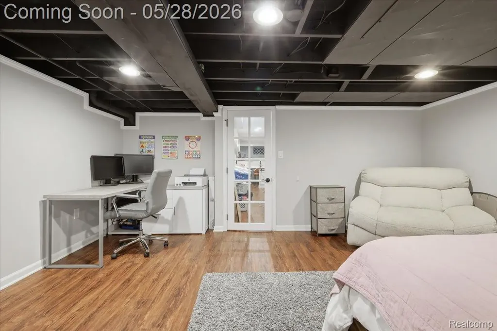52448 Belle Arbor Shelby Charter Township MI 48316