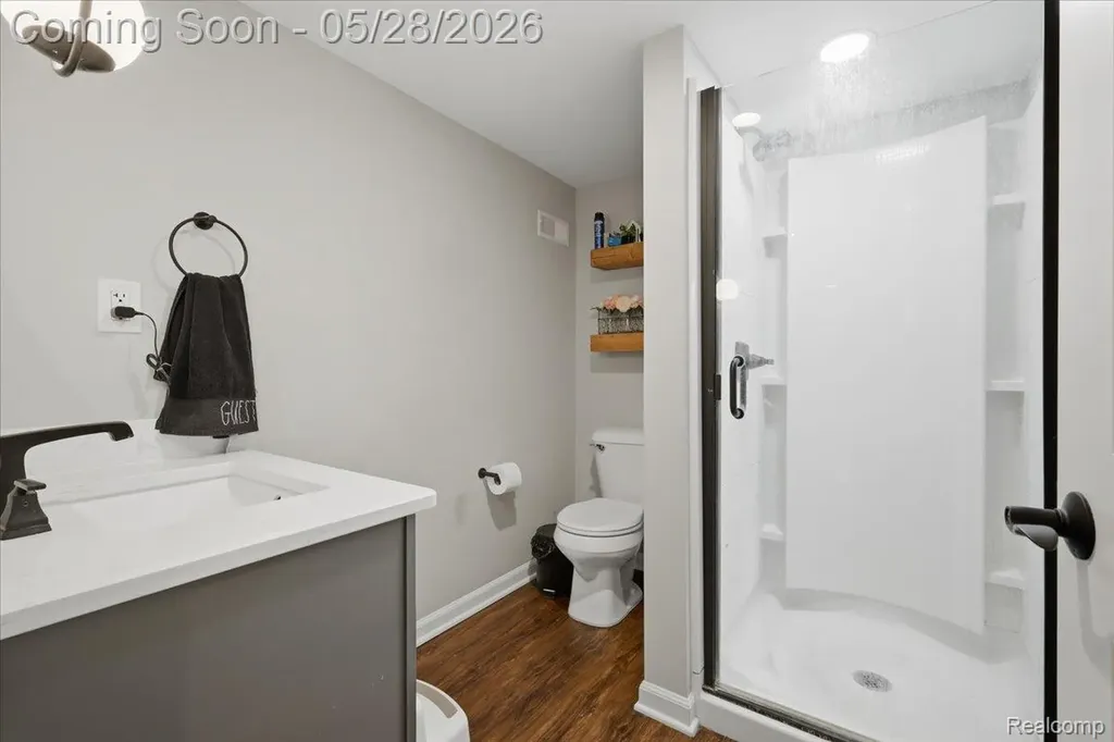 52448 Belle Arbor Shelby Charter Township MI 48316