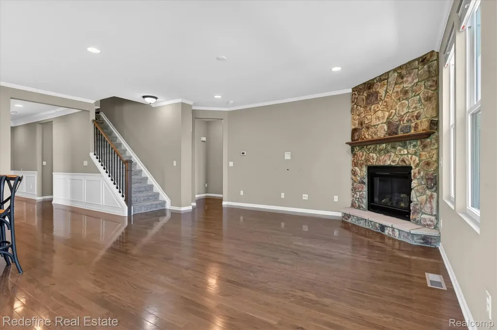 49916 Alden Canton Charter Township MI 48188