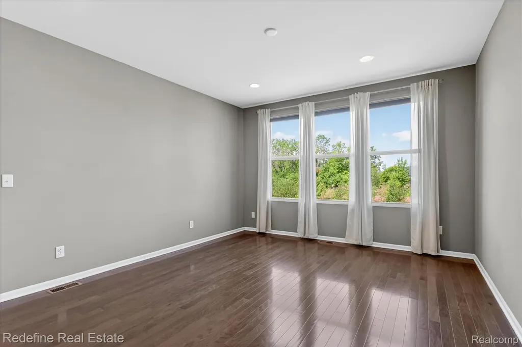 49916 Alden Canton Charter Township MI 48188
