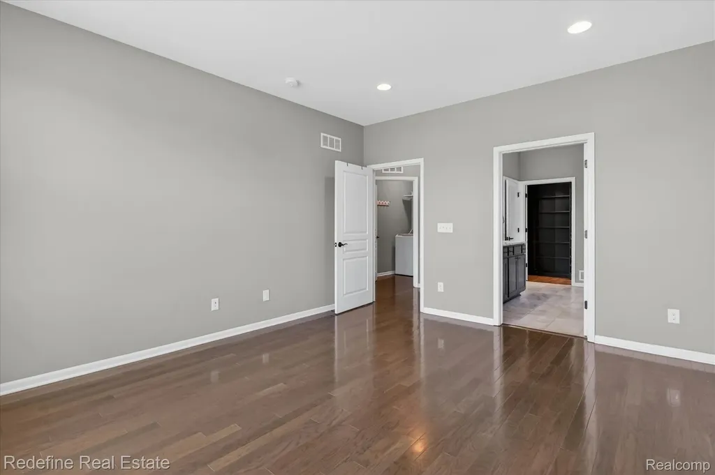 49916 Alden Canton Charter Township MI 48188