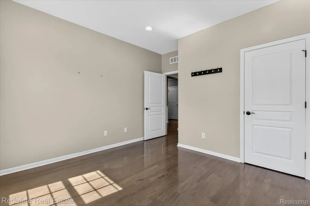 49916 Alden Canton Charter Township MI 48188