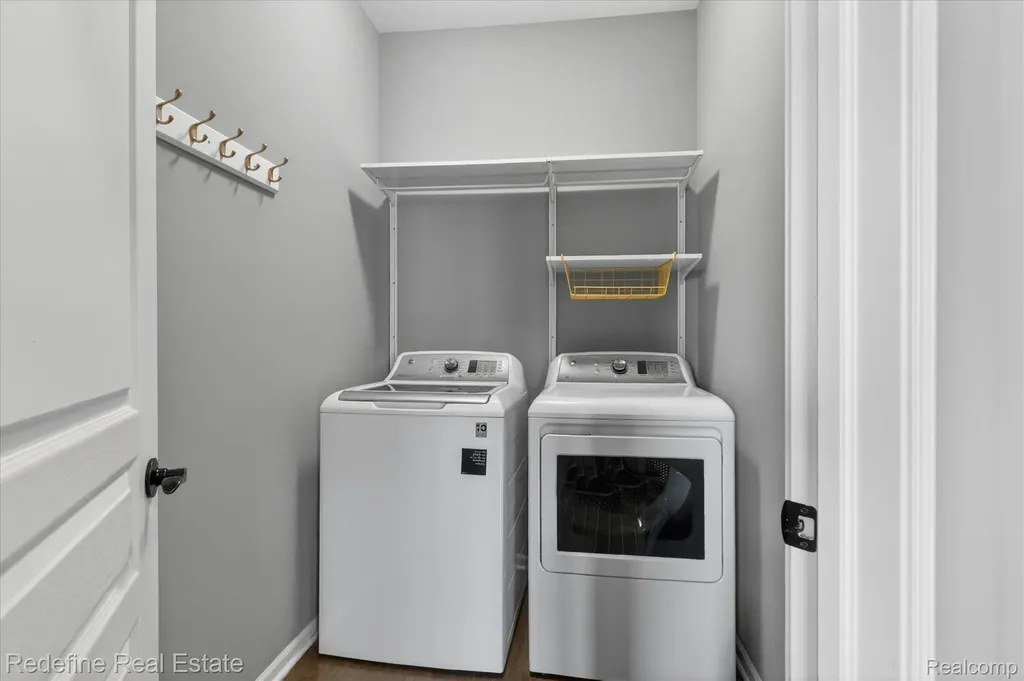 49916 Alden Canton Charter Township MI 48188