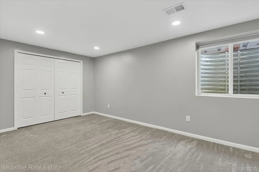 49916 Alden Canton Charter Township MI 48188