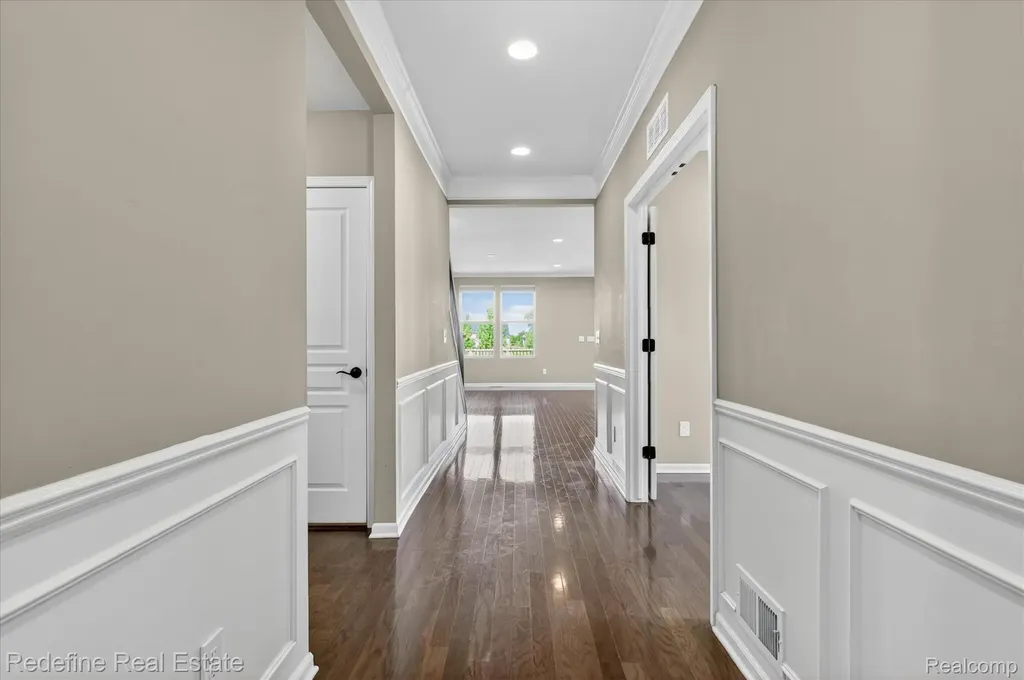 49916 Alden Canton Charter Township MI 48188