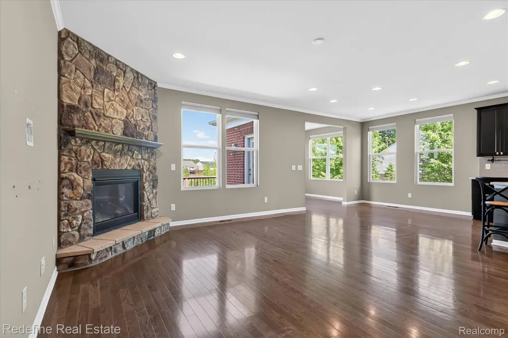 49916 Alden Canton Charter Township MI 48188