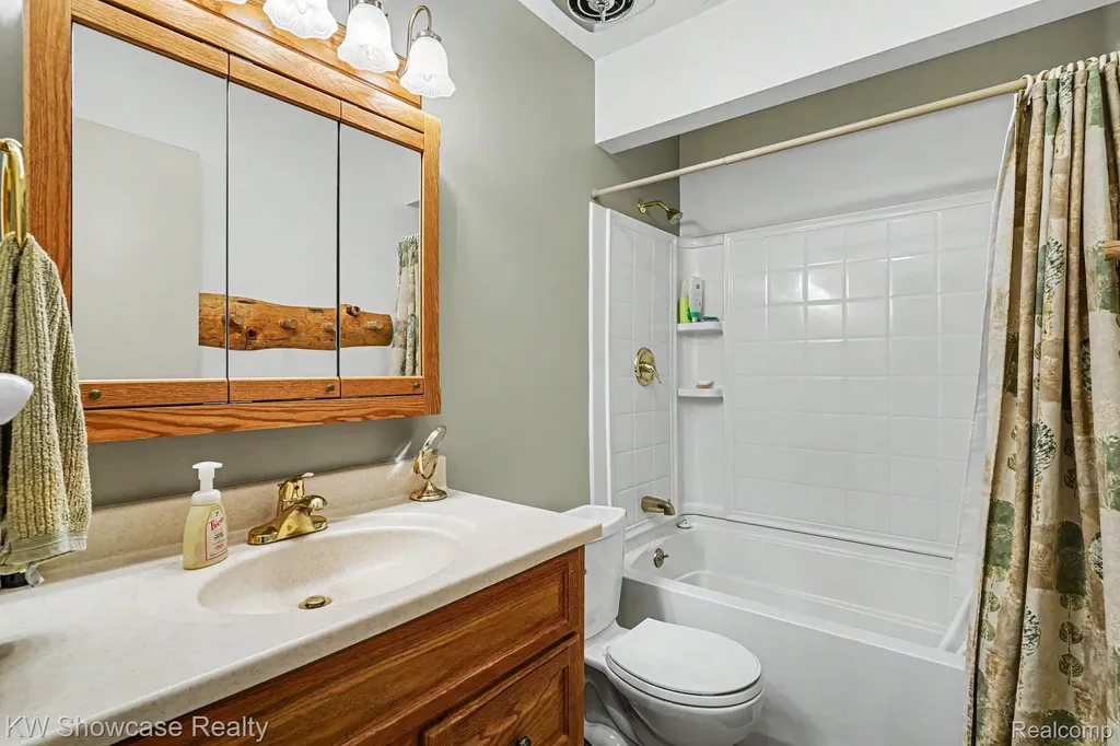 3609 Broadview Lane Highland Charter Township MI 48357