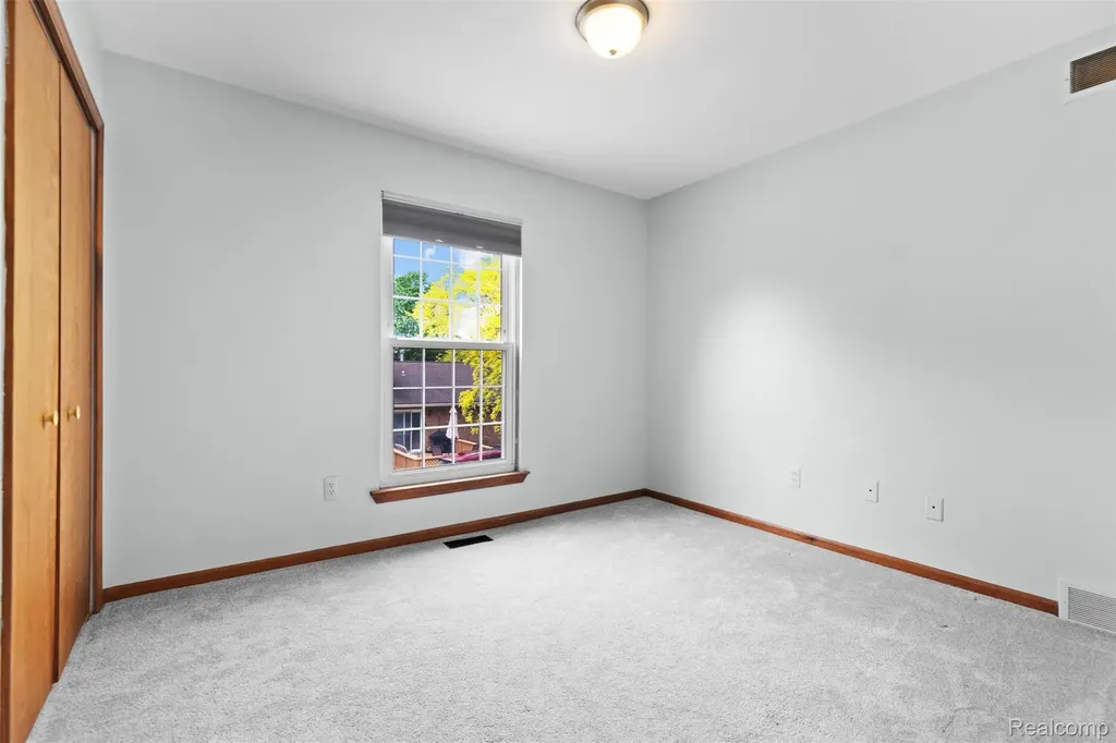 68457 Rosewood Lane Richmond City MI 48062