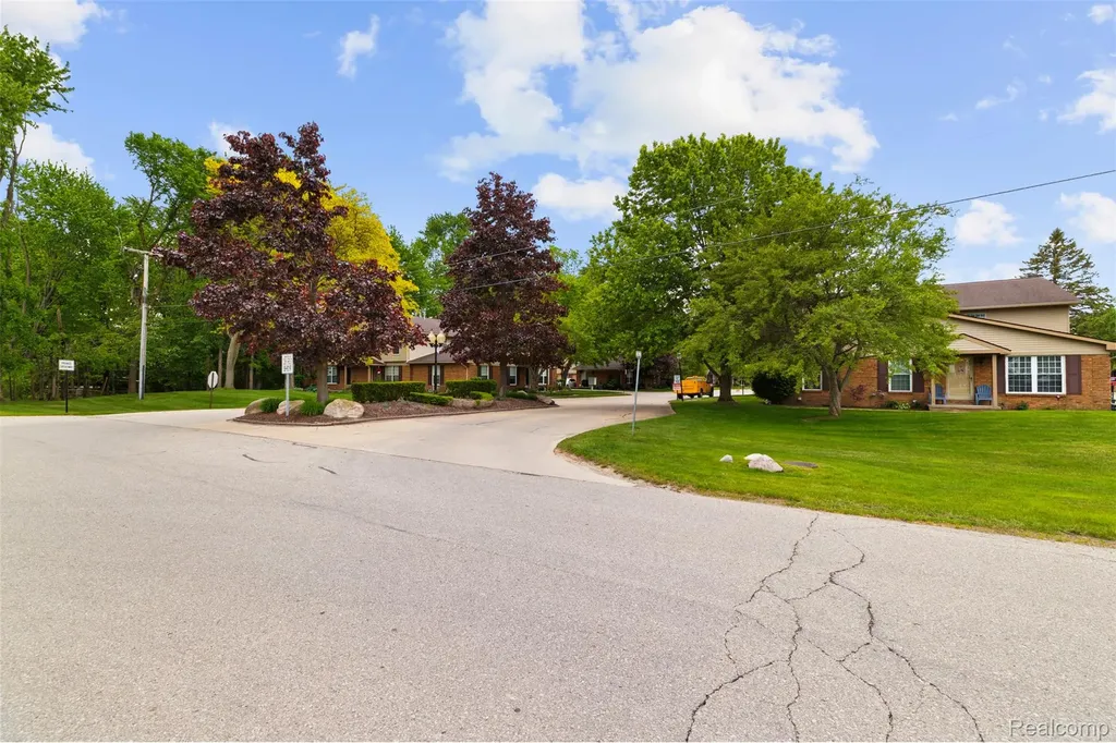 68457 Rosewood Lane Richmond City MI 48062