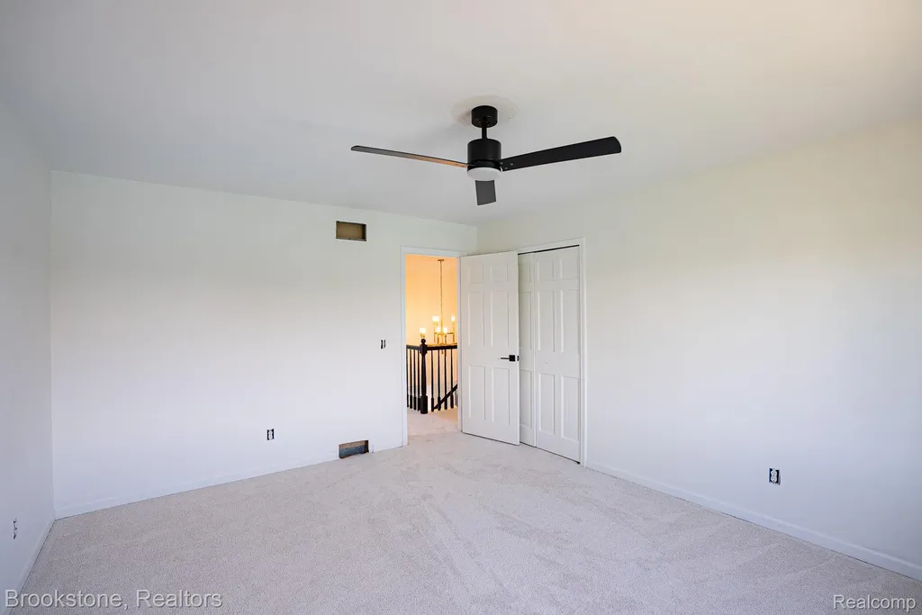 8828 Grace Street Shelby Charter Township MI 48317