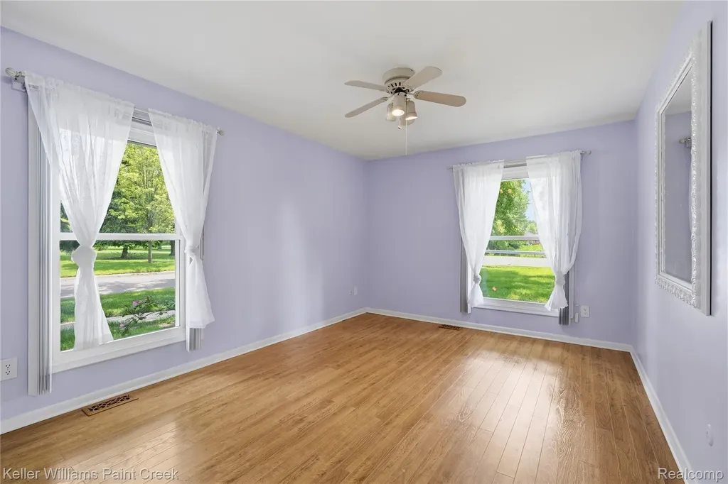 42003 Toddmark Lane Clinton Charter Township MI 48038