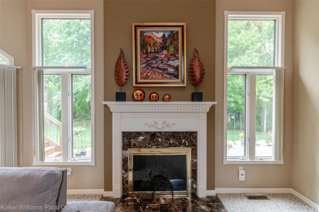 43737 Saint Julian Court Sterling Heights City MI 48314