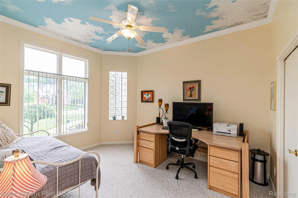 43737 Saint Julian Court Sterling Heights City MI 48314