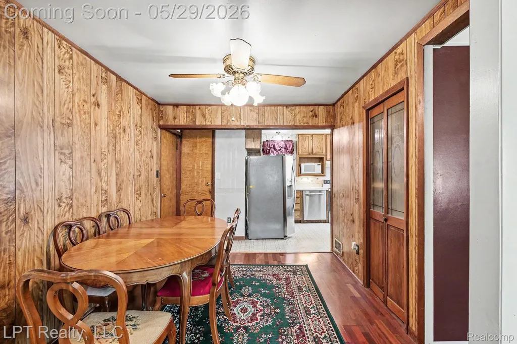 21021 Wendell Street Clinton Charter Township MI 48036