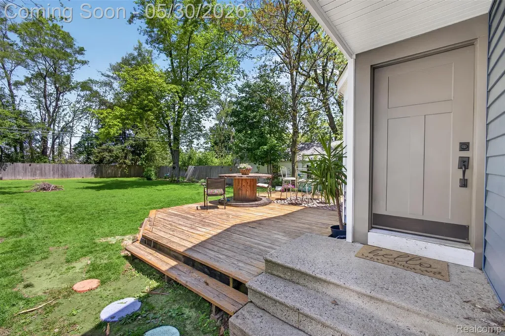 3570 Brookdale Lane Waterford Charter Township MI 48328