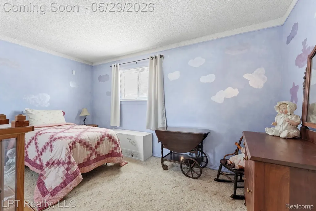 8032 Clippert Street Taylor City MI 48180
